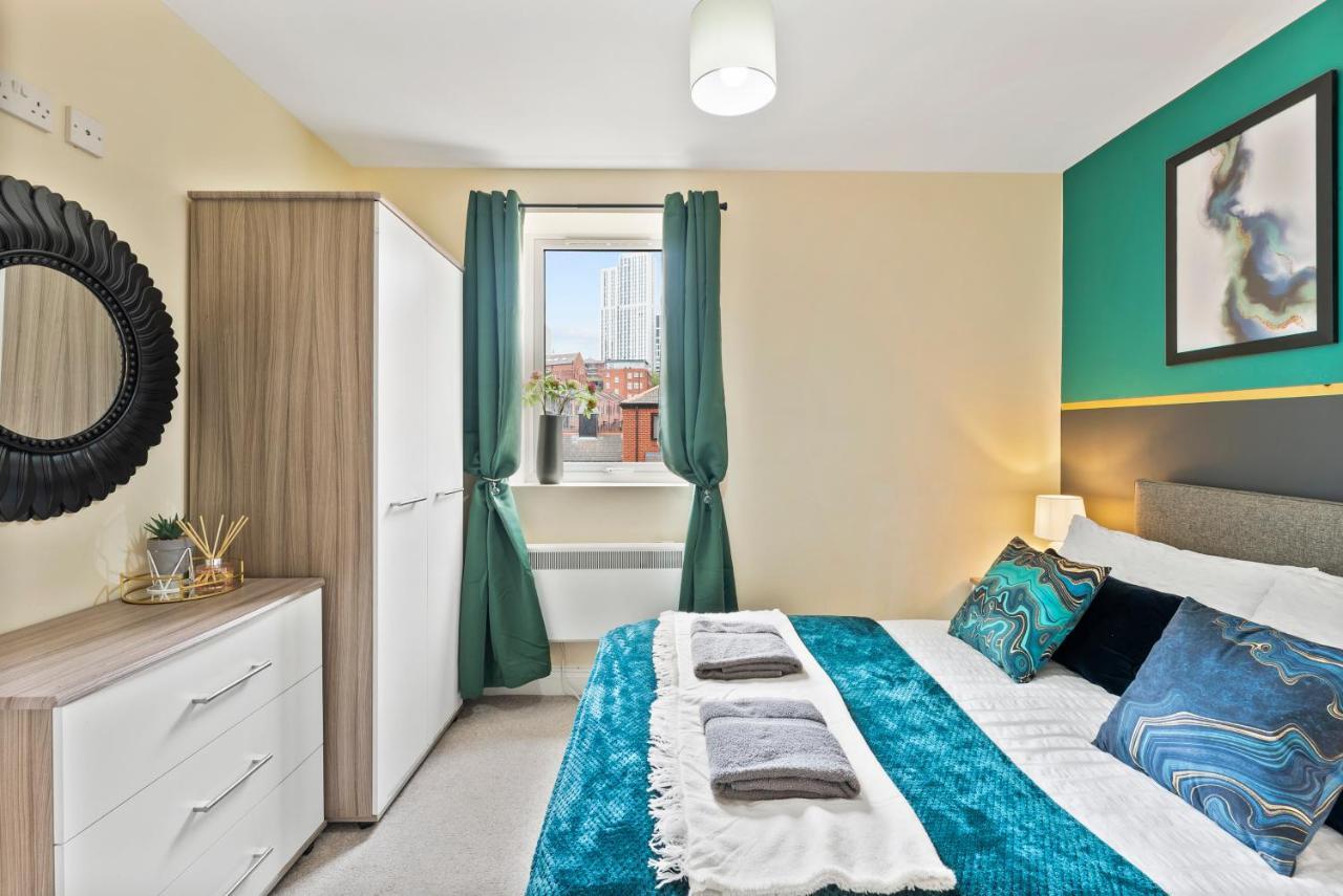 Central Leeds Gem - Parking - Sleeps 6 Apartman Kültér fotó