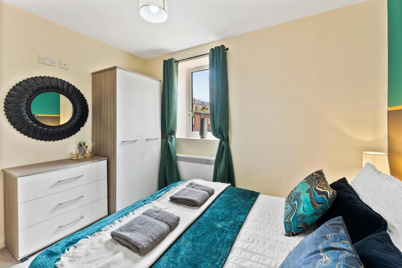 Central Leeds Gem - Parking - Sleeps 6 Apartman Kültér fotó